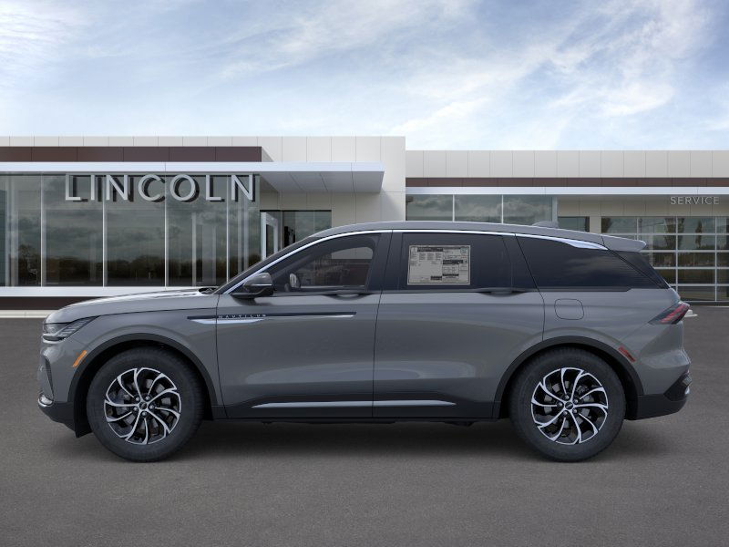 2025 Lincoln Nautilus Premiere photo 3