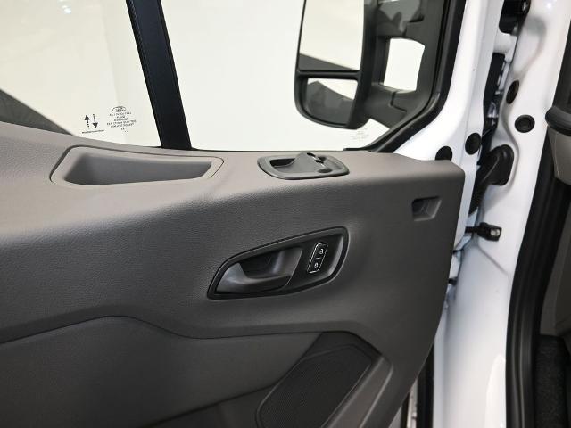 2025 Ford Transit Chassis Cab Base - Photo 56