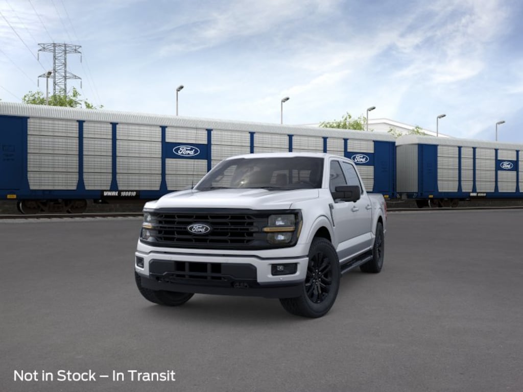 New 2026 Ford F-150 XLT XLT 4WD SuperCrew 5.5 Box