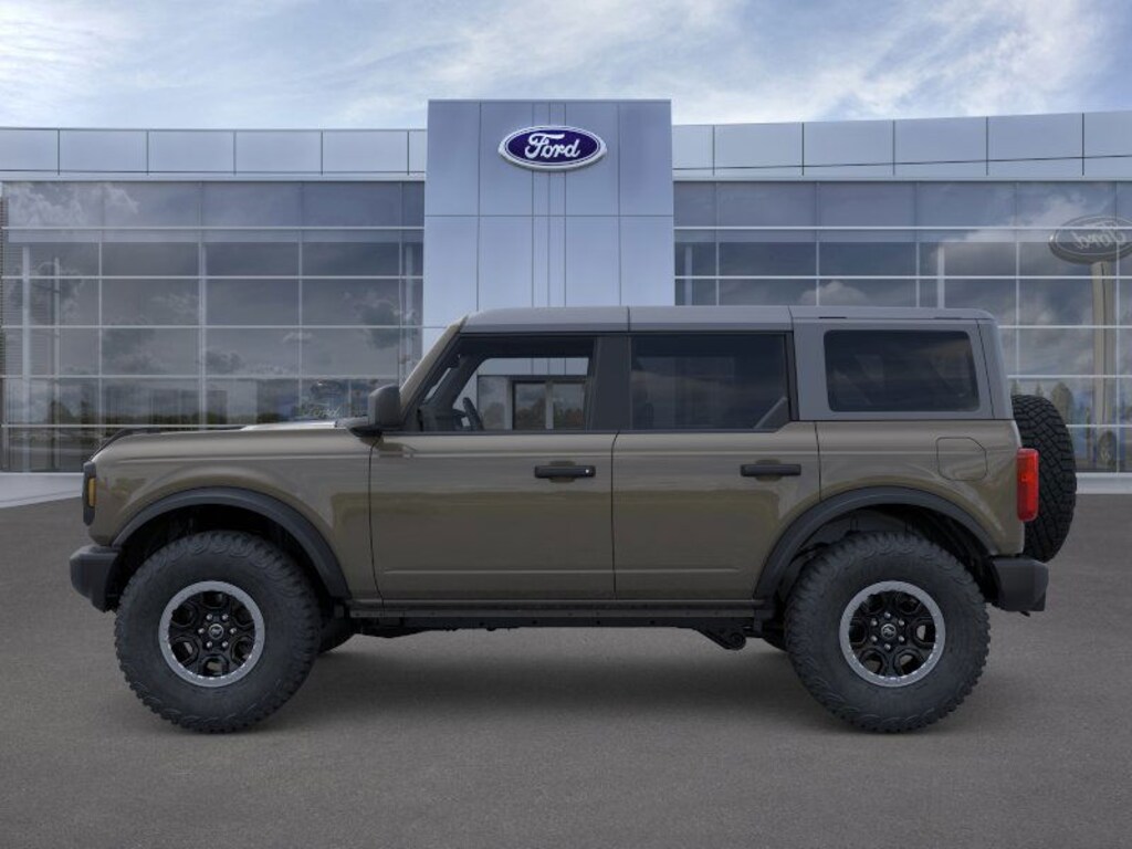 New 2025 Ford Bronco Base Sport Utility