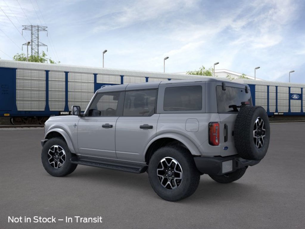 New 2026 Ford Bronco Outer Banks SUV