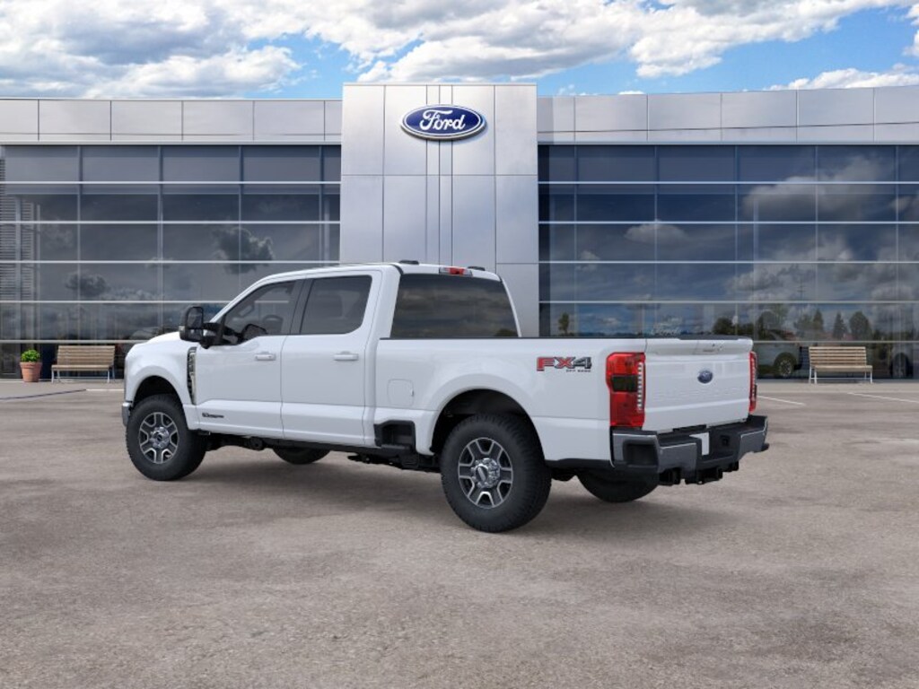 New 2026 Ford F-250 Super Duty Lariat 4x4 Lariat Crew Cab 6.8 ft. SB Pickup