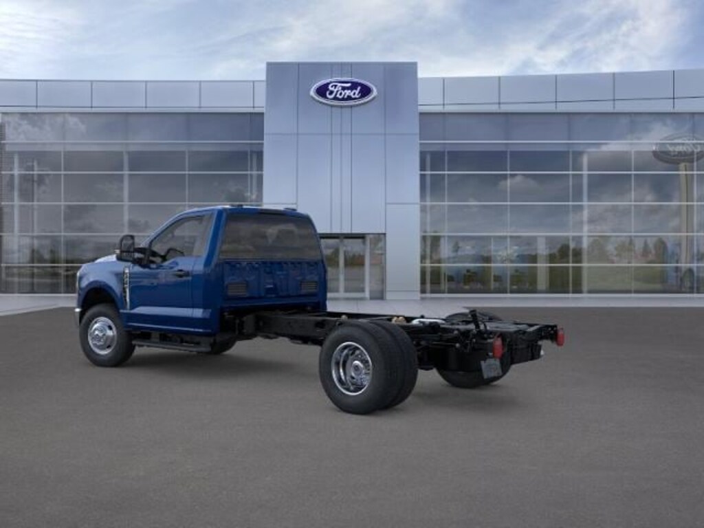New 2026 Ford Super Duty F-350 DRW XL Truck Regular Cab