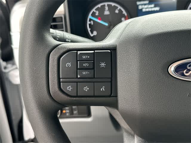 Thumbnail: 2025 Ford Econoline - 34