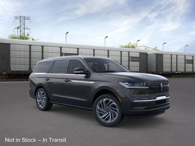 Thumbnail: 2025 Lincoln Navigator - 30