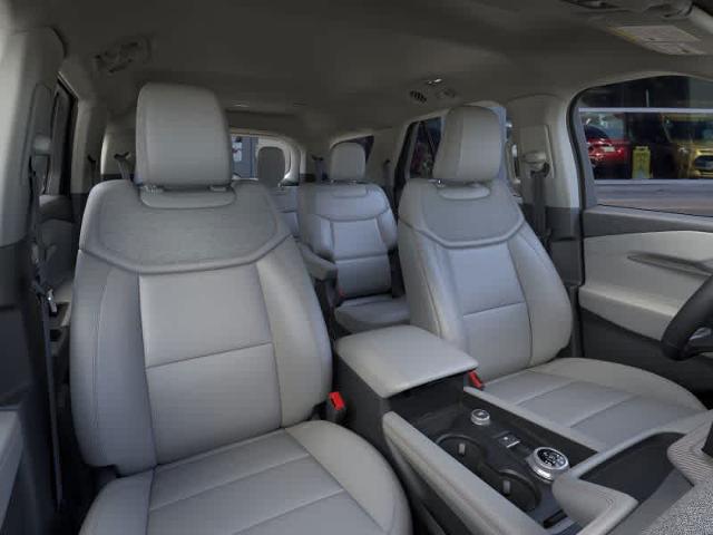 Thumbnail: 2025 Ford Explorer - 33