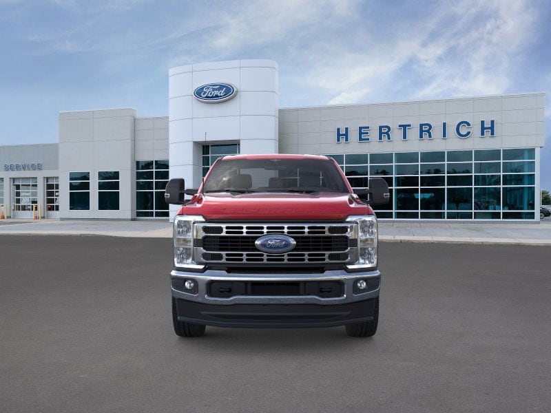 2025 Ford F-350 Super Duty XLT - Photo 22