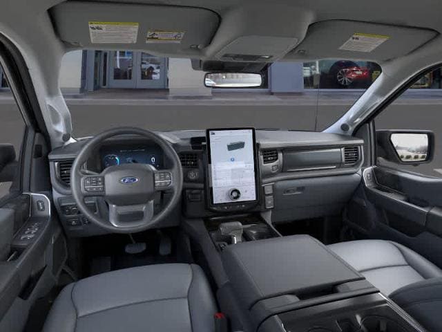 2025 Ford F-150 Lightning Flash - Photo 31