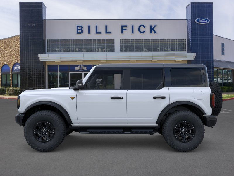 2025 Ford Bronco Badlands photo 2