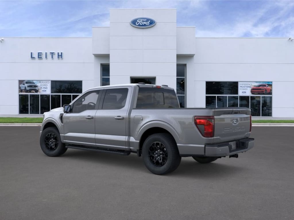 New 2026 Ford F-150 XLT XLT 2WD SuperCrew 5.5 Box