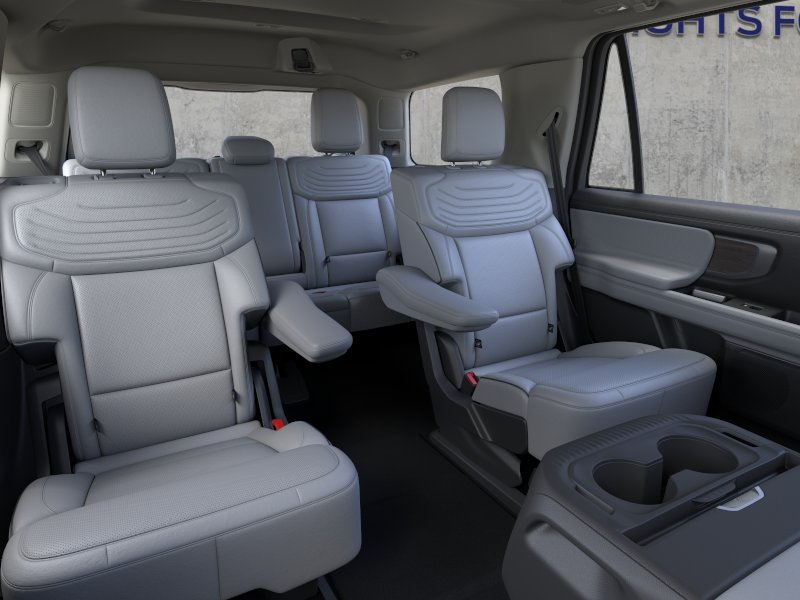 Thumbnail: 2026 Ford Expedition - 11