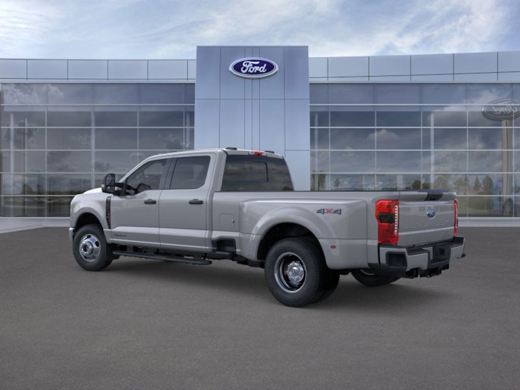 New 2026 Ford F-350 XL Crew Cab