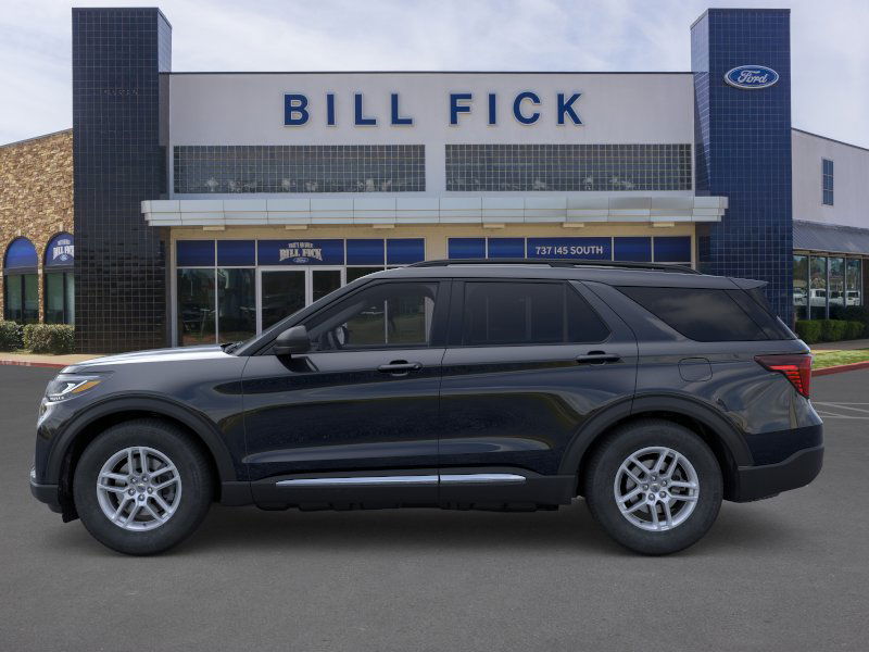 2025 Ford Explorer photo 3