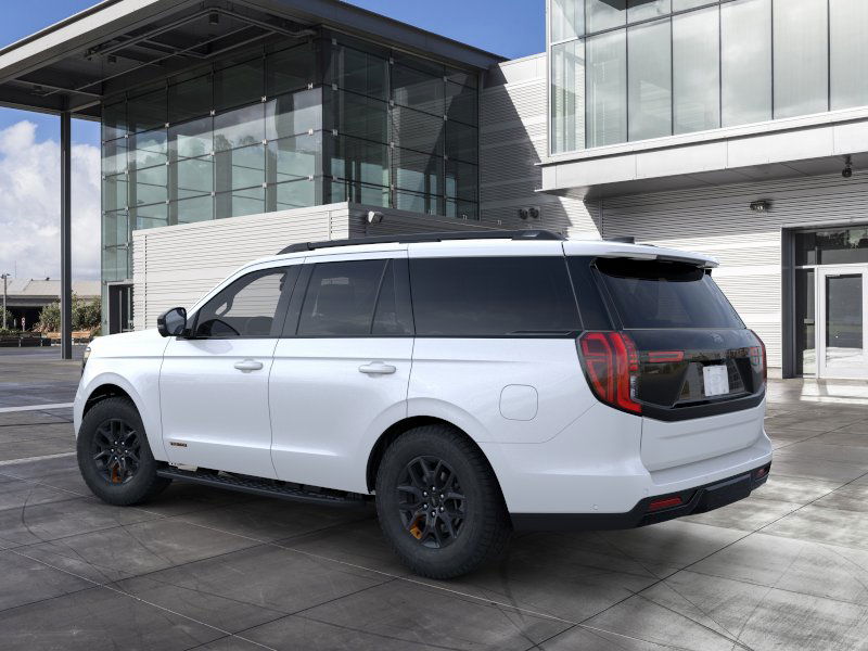 2025 Ford Expedition photo 4