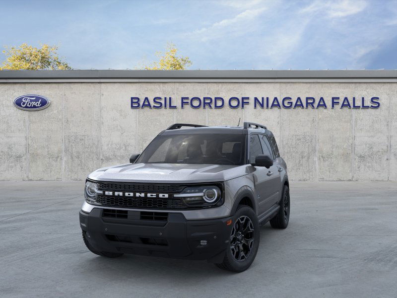2025 Ford Bronco Sport Outer Banks photo 2