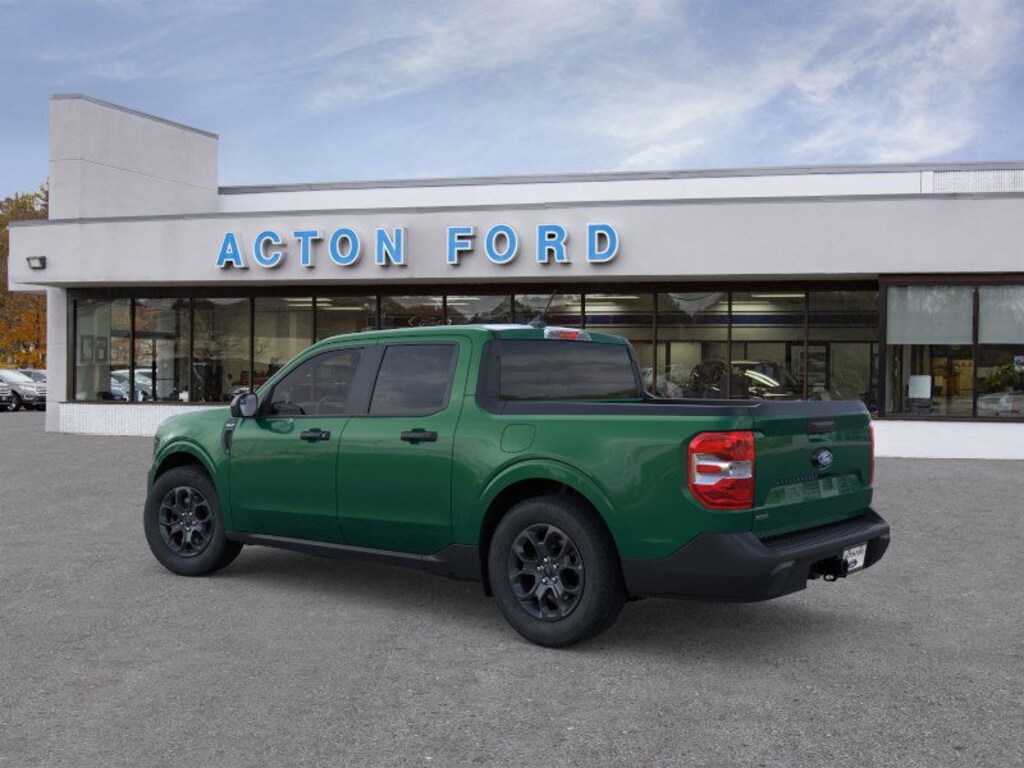 New 2025 Ford Maverick XLT Crew Cab Pickup