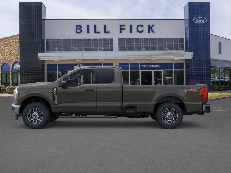 2025 Ford F-350 XLT photo 3