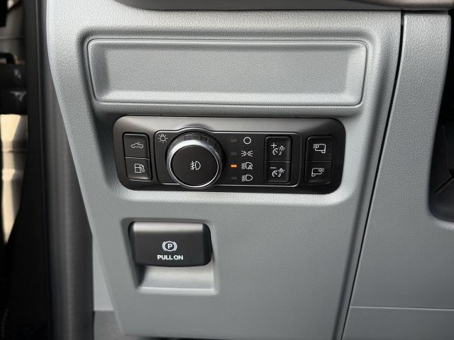 2025 Ford F-150 XLT - Photo 52