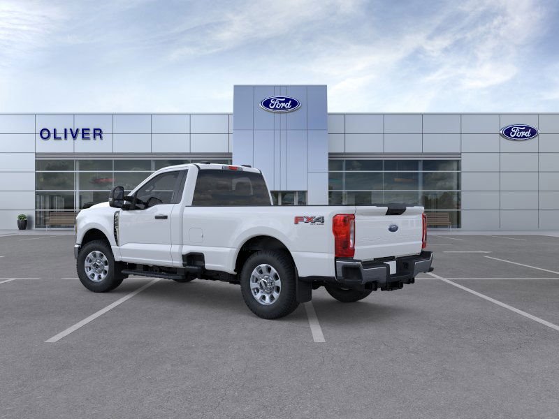 2025 Ford F-350 XLT photo 4