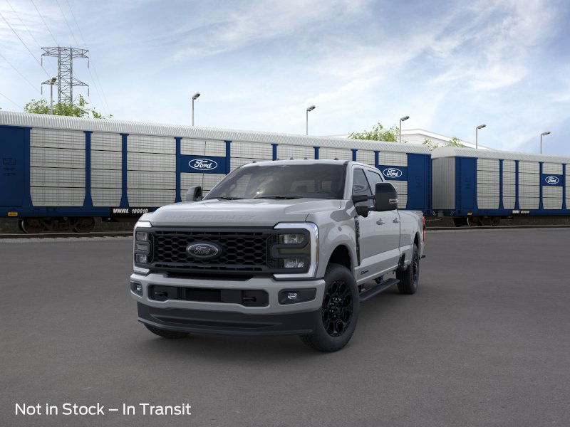 2025 Ford F-350 XLT photo 2