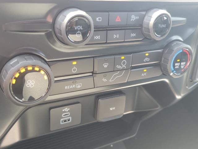 2025 Ford F-350 XLT photo 26