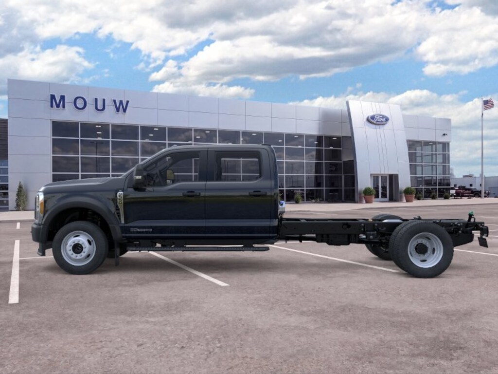 New 2026 Ford Super Duty F-550 DRW