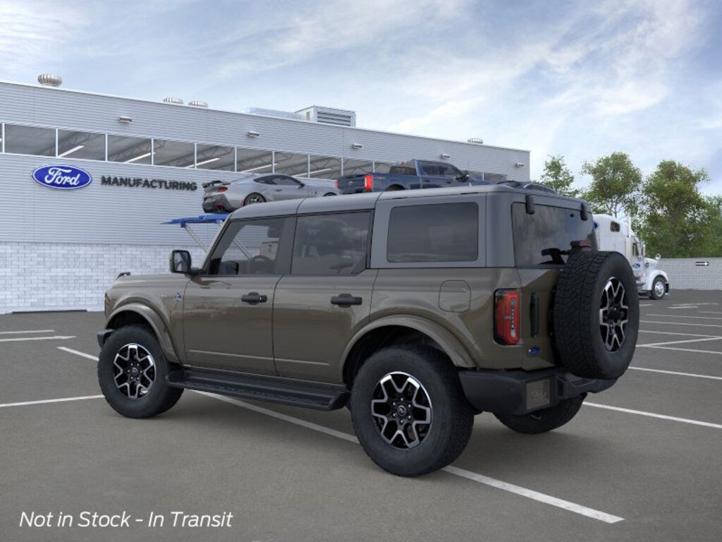New 2026 Ford Bronco Outer Banks SUV