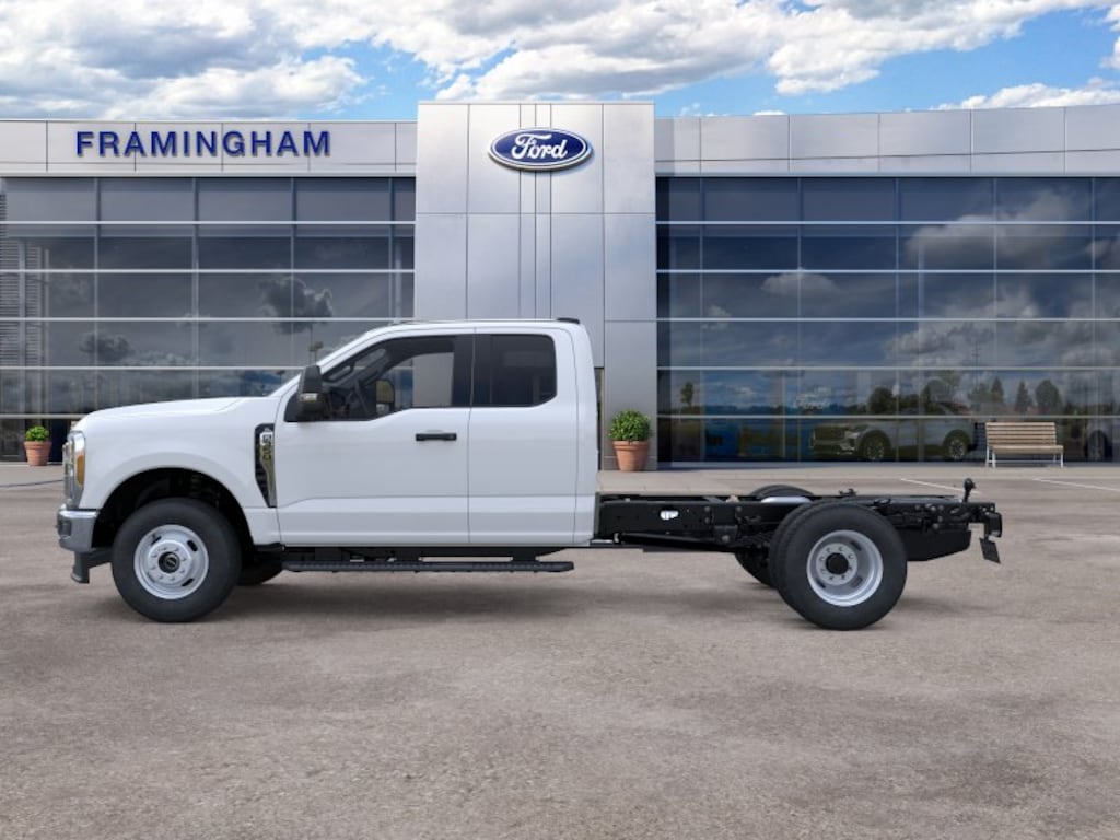 New 2026 Ford F-350SD Super Cab Chassis XL Truck Super Cab