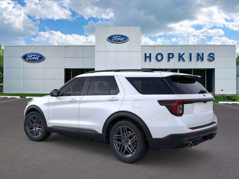 2025 Ford Explorer ST photo 4