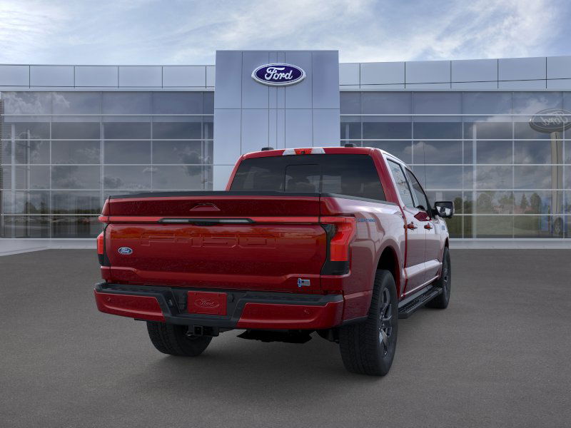 2025 Ford F-150 Lightning Lariat photo 10