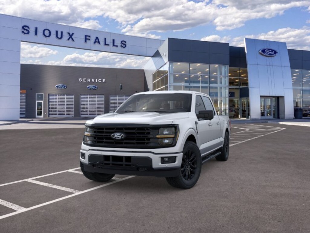 New 2026 Ford F-150 XLT Truck SuperCrew Cab