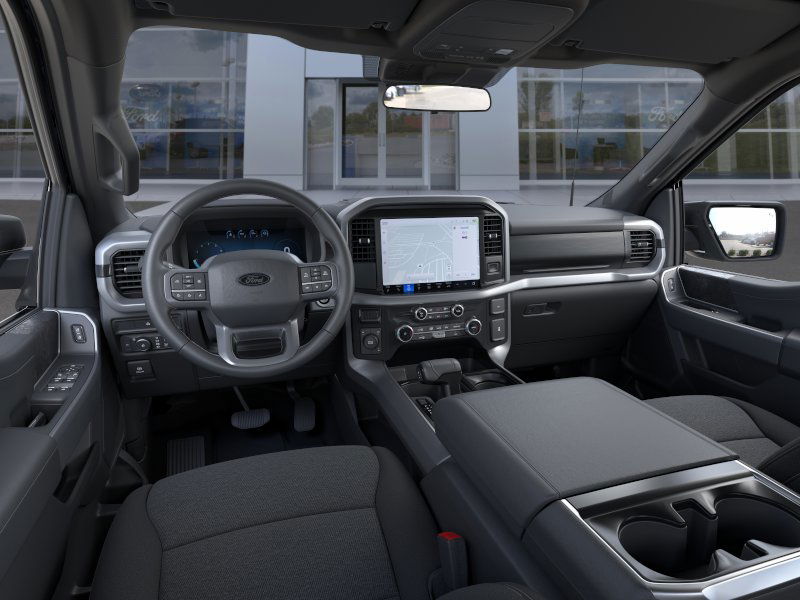 2025 Ford F-150 XLT photo 14