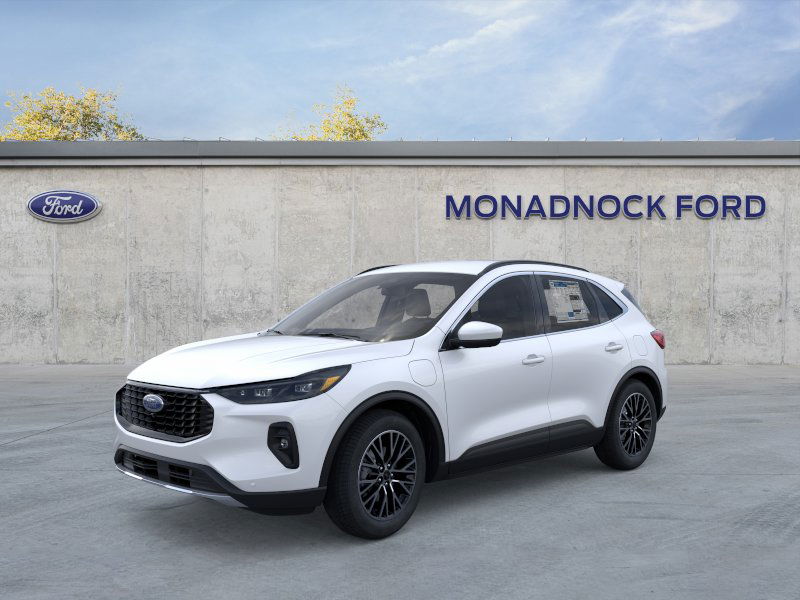 2025 Ford Escape PHEV's photo