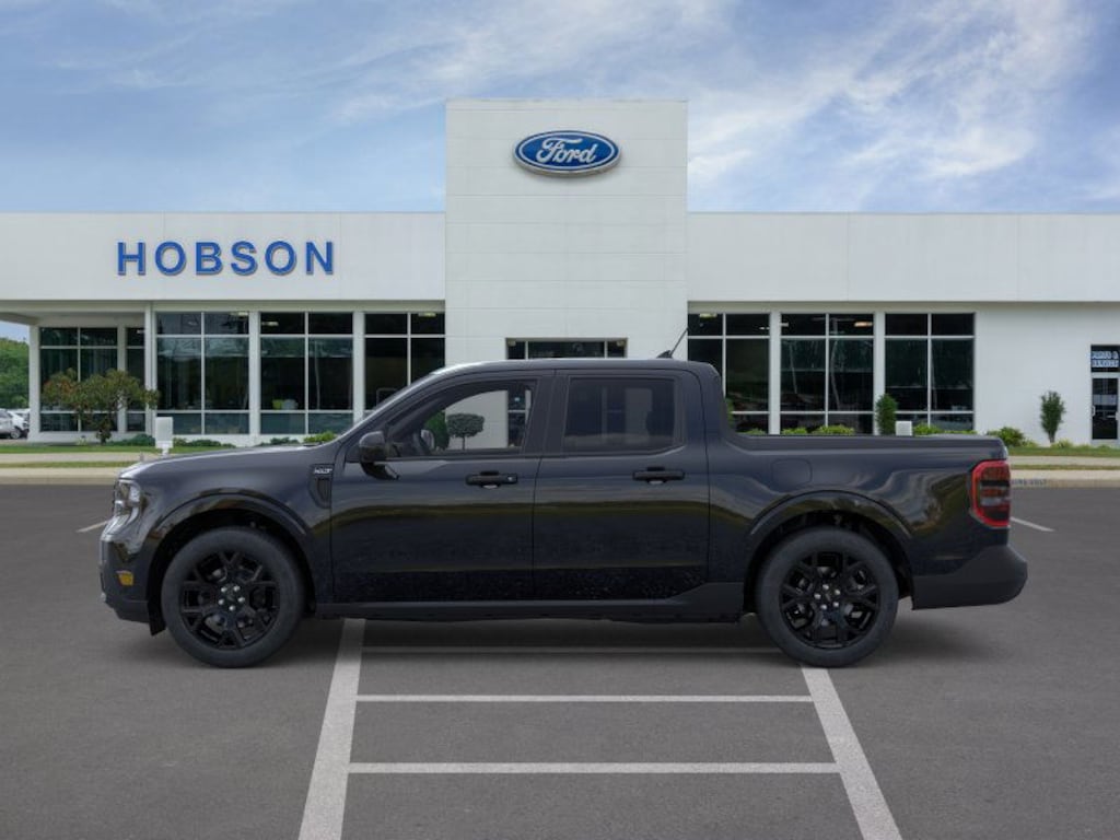 New 2025 Ford Maverick XLT Truck