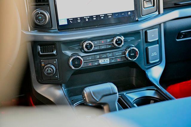 2025 Ford F-150 XLT - Photo 77