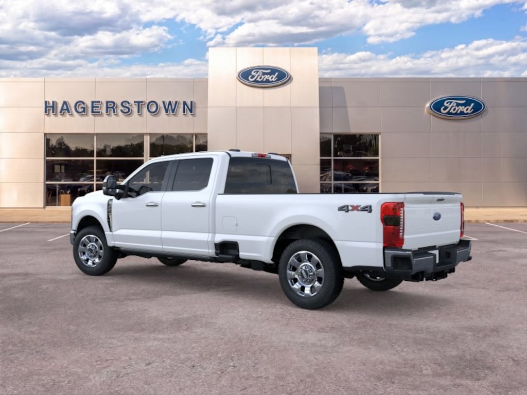 New 2026 Ford F-350 Lariat Truck Crew Cab