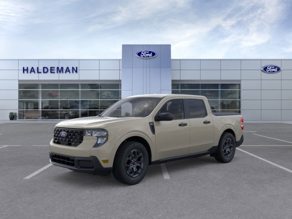New 2025 Ford Maverick XLT Truck