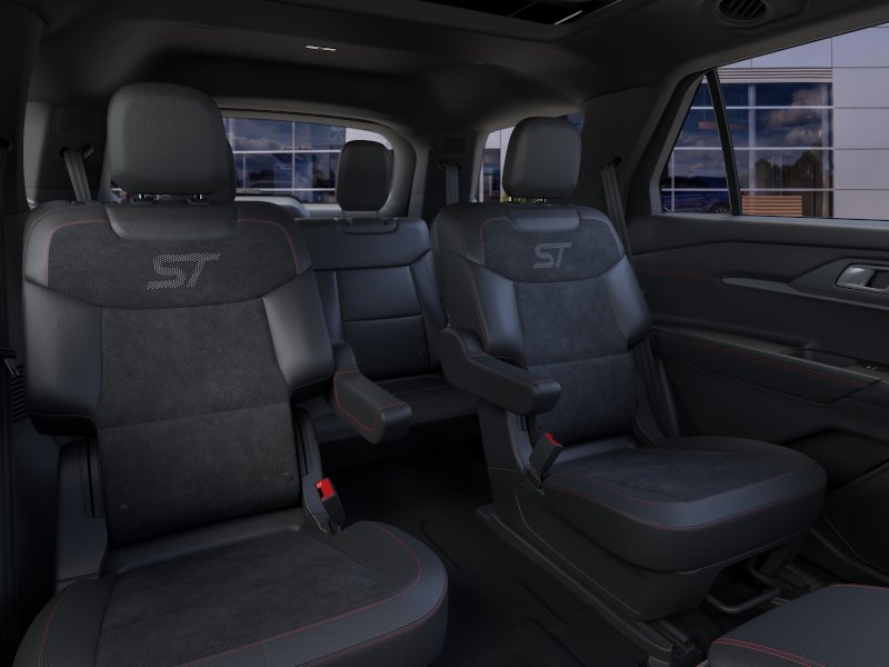 2026 Ford Explorer ST - Photo 11