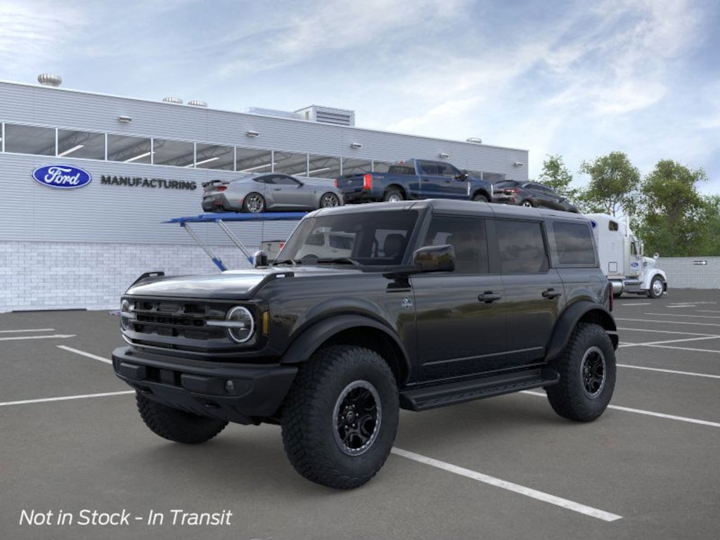 New 2025 Ford Bronco Outer Banks SUV