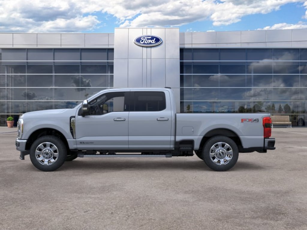 New 2026 Ford F-250 Lariat Crew Cab