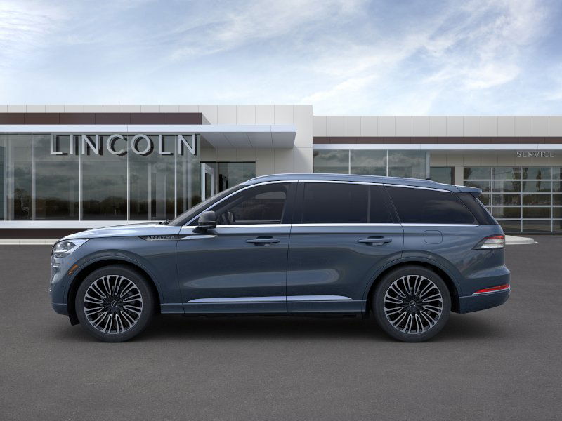 2024 Lincoln Aviator Black Label photo 3