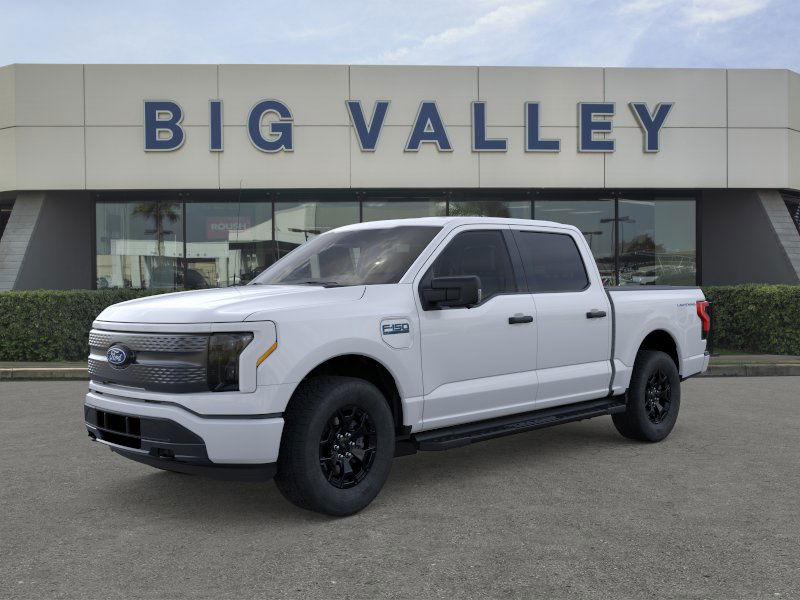 2025 Ford F-150 Lightning XLT's photo