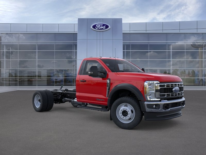 new 2025 Ford Super Duty F-550 DRW car, priced at $76,615