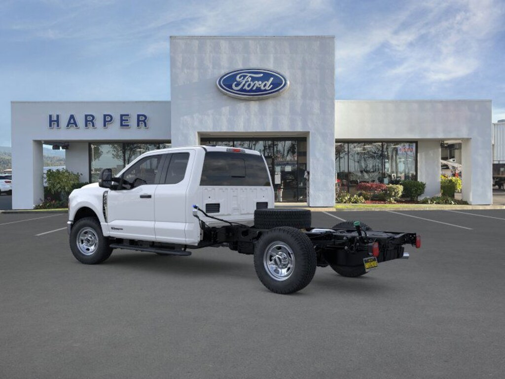 New 2026 Ford Chassis Cab F-350 XL TRUCK
