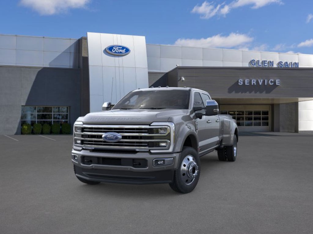 New 2026 Ford Super Duty F-450 Platinum Truck Crew Cab