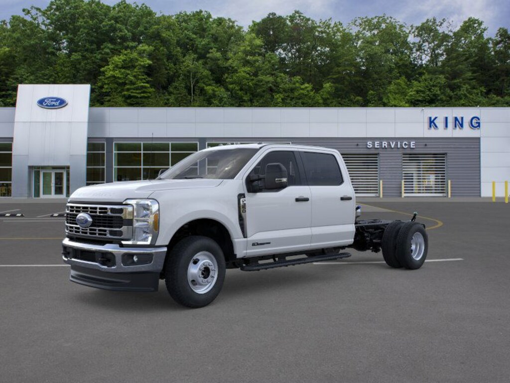 New 2026 Ford F-350 Chassis F-350 XL Truck Crew Cab