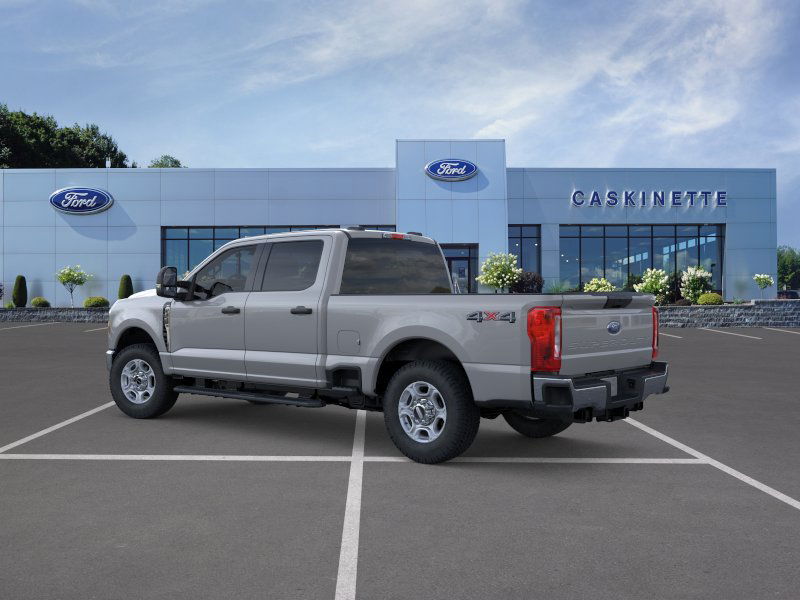 2026 Ford F-350 XLT photo 3