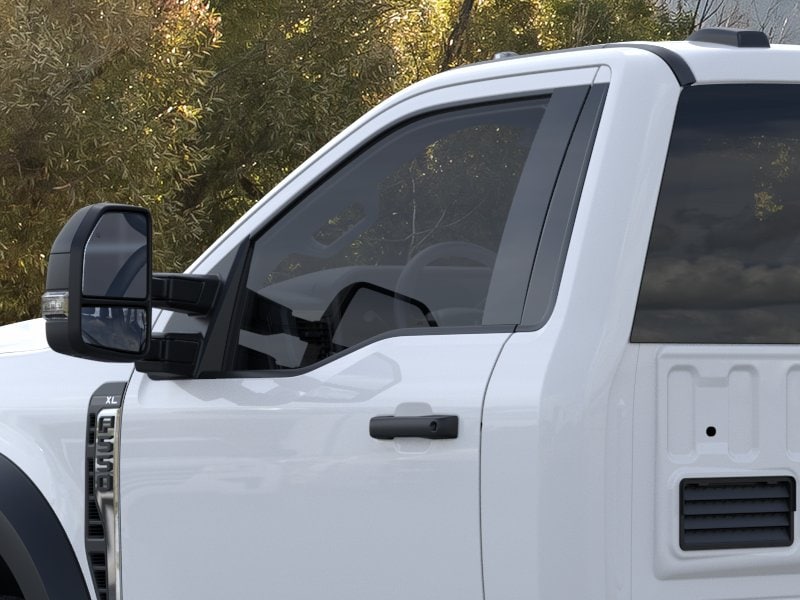 2026 Ford F-550 Super Duty Chassis Cab XL - Photo 20