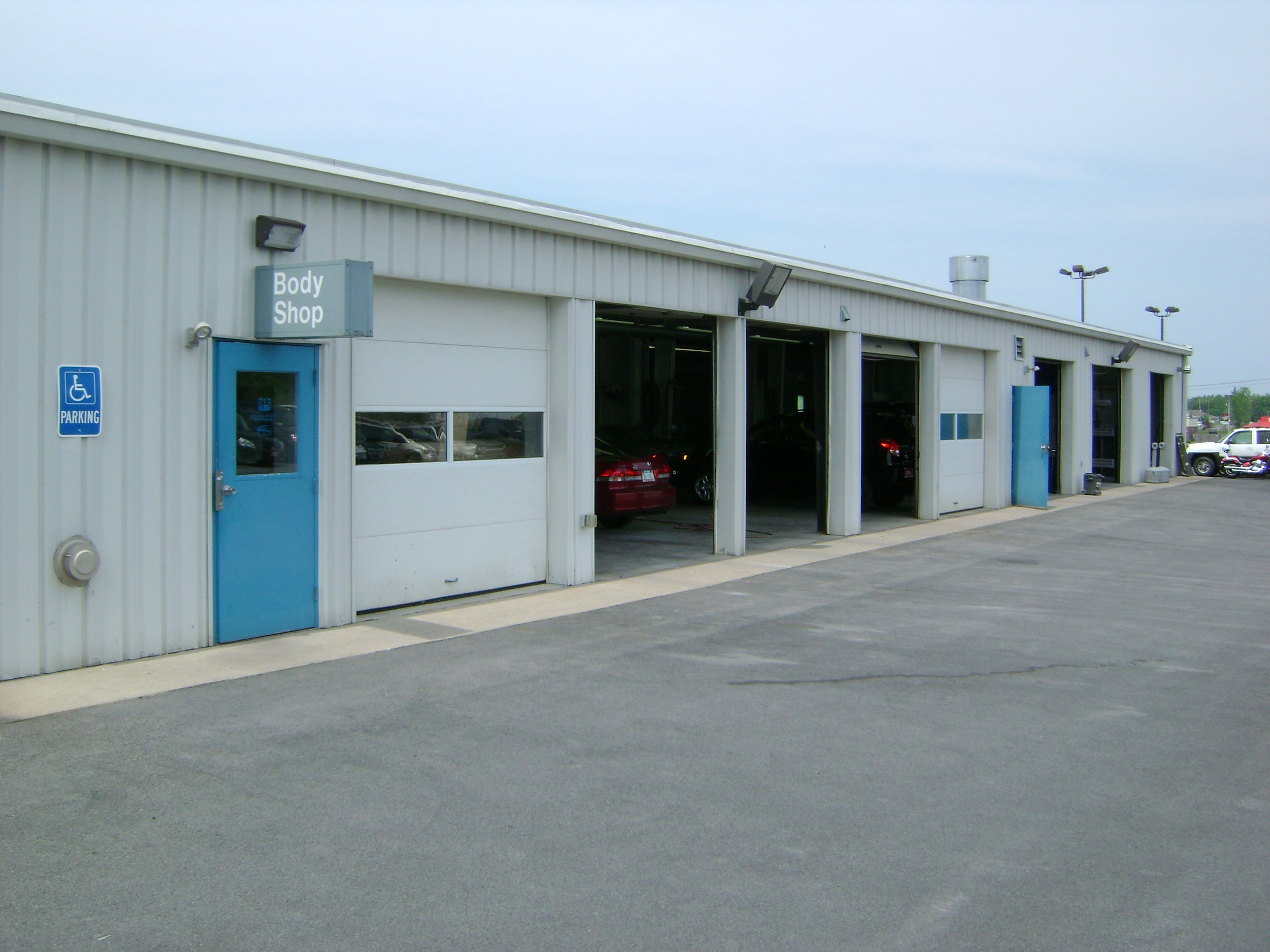 Fox Collision Center