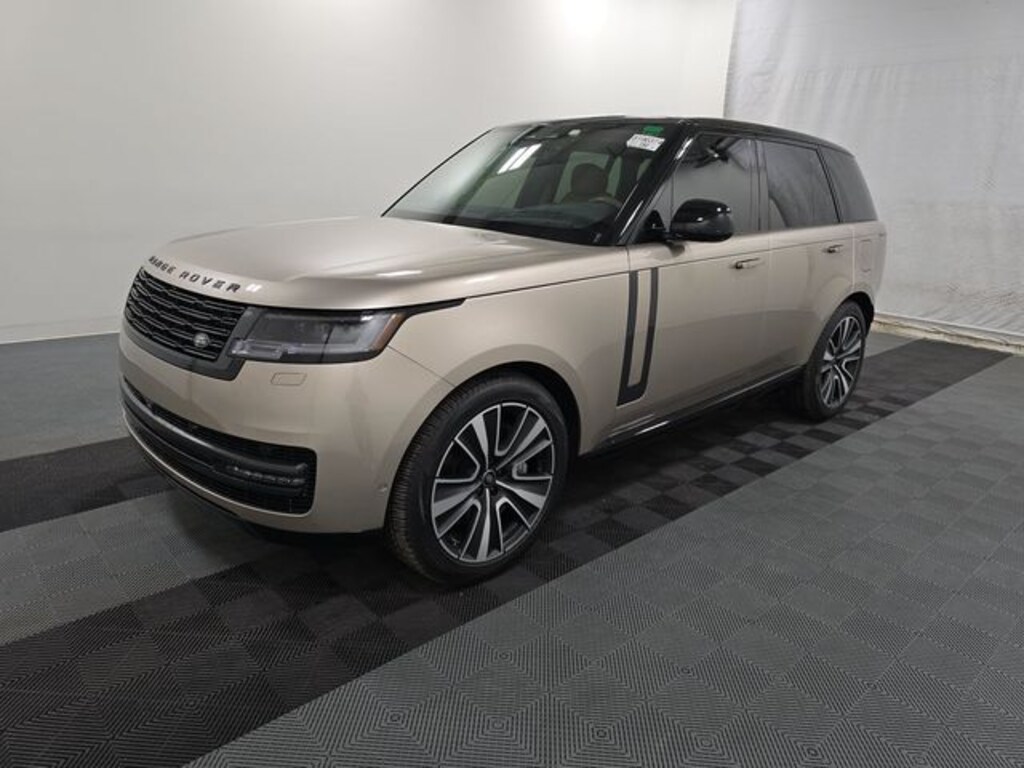 Used 2025 Land Rover Range Rover Plug-In Hybrid SE SUV